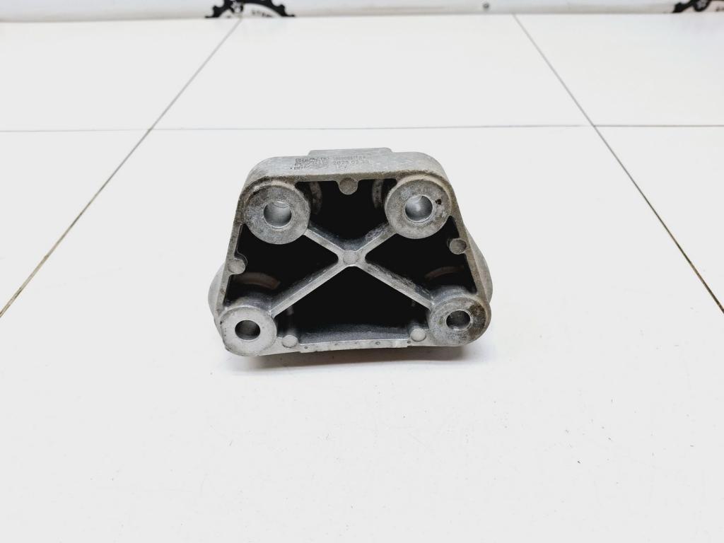 Кронштейн двигателя левый, 1500 рублей, Пермь