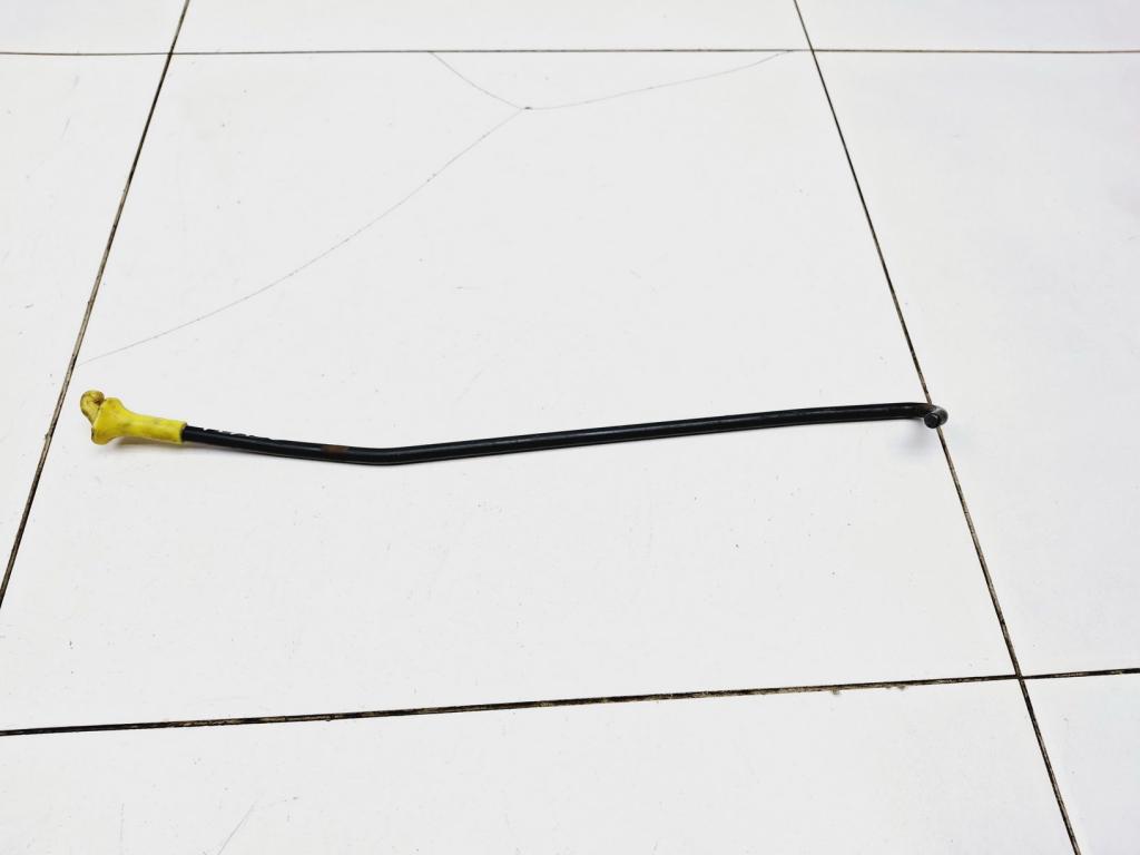 Держатель капота, 500 рублей, Пермь