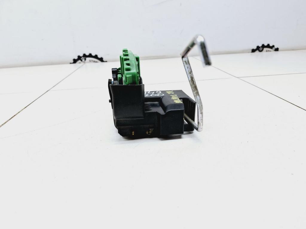 Замок двери задней правой, 1000 рублей, Пермь