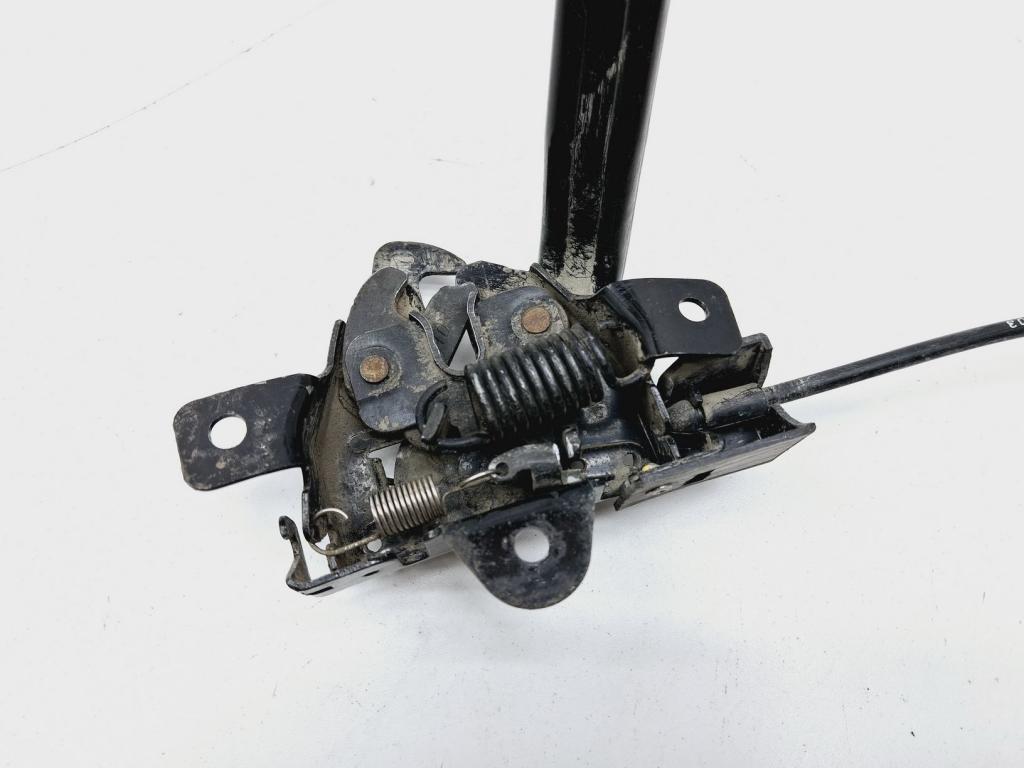 Замок капота, 1500 рублей, Пермь