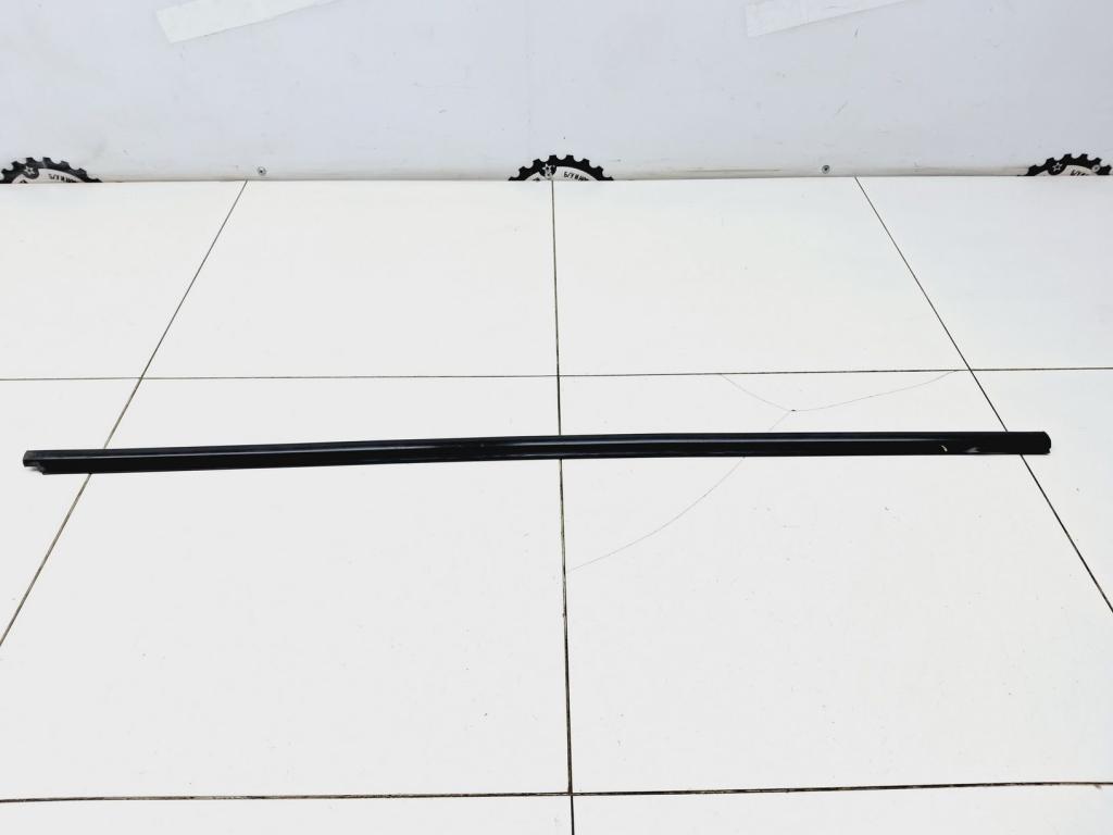 Накладка стекла переднего правого, 800 рублей, Пермь