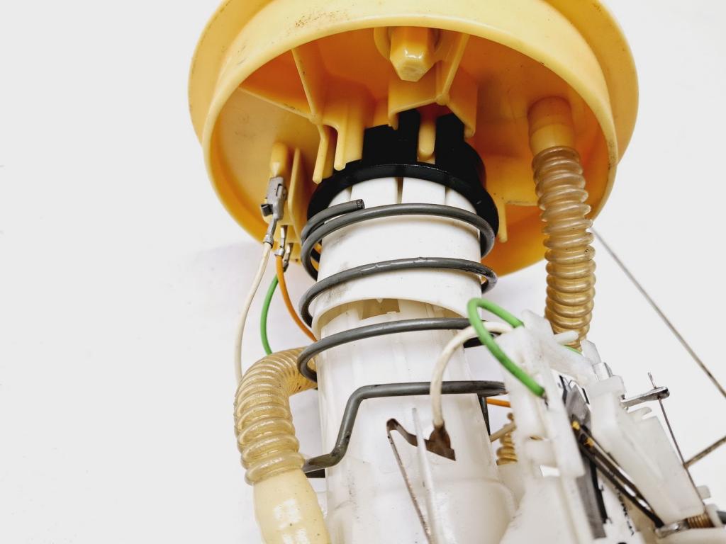 Насос топливный, 1500 рублей, Пермь