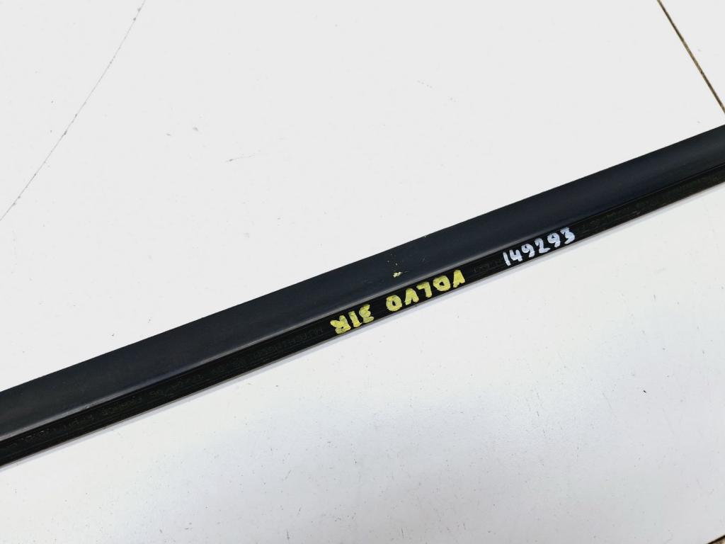 Накладка стекла заднего правого, 500 рублей, Пермь