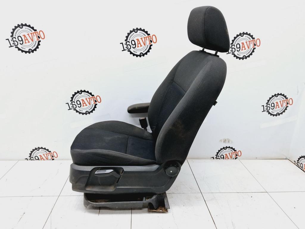 Сиденье переднее левое, 3000 рублей, Пермь