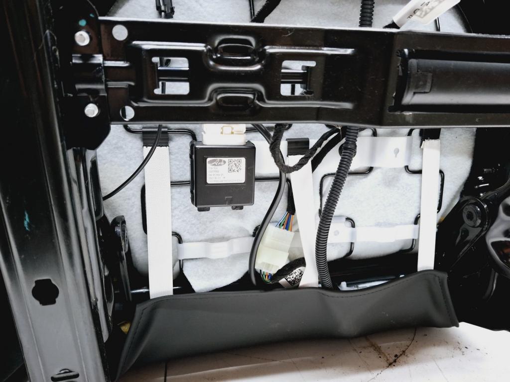 Сиденье переднее, 18000 рублей, Пермь