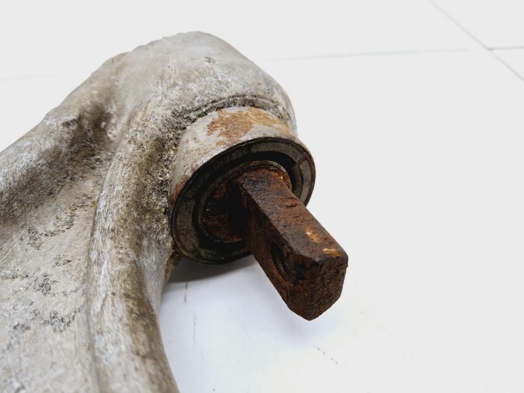 Рычаг передний правый, 3000 рублей, Пермь