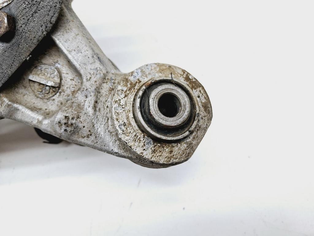 Кулак поворотный задний правый, 1500 рублей, Пермь