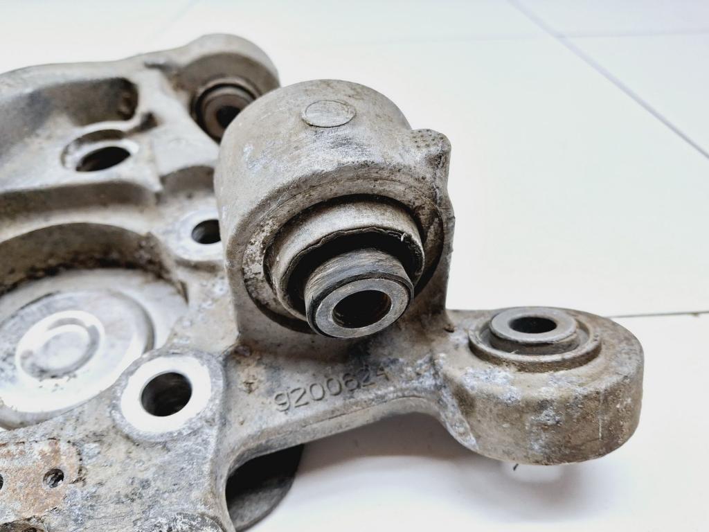 Кулак поворотный задний правый, 1500 рублей, Пермь