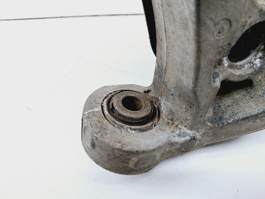 Кулак поворотный задний правый, 1500 рублей, Пермь