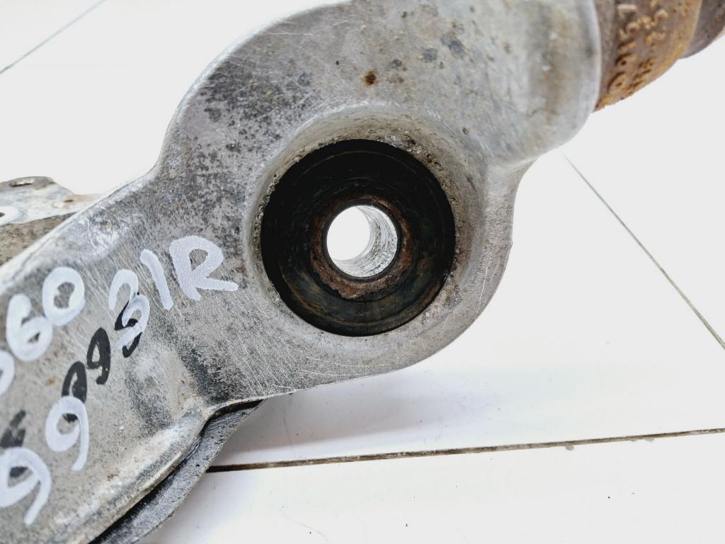 Кулак поворотный задний правый, 1500 рублей, Пермь