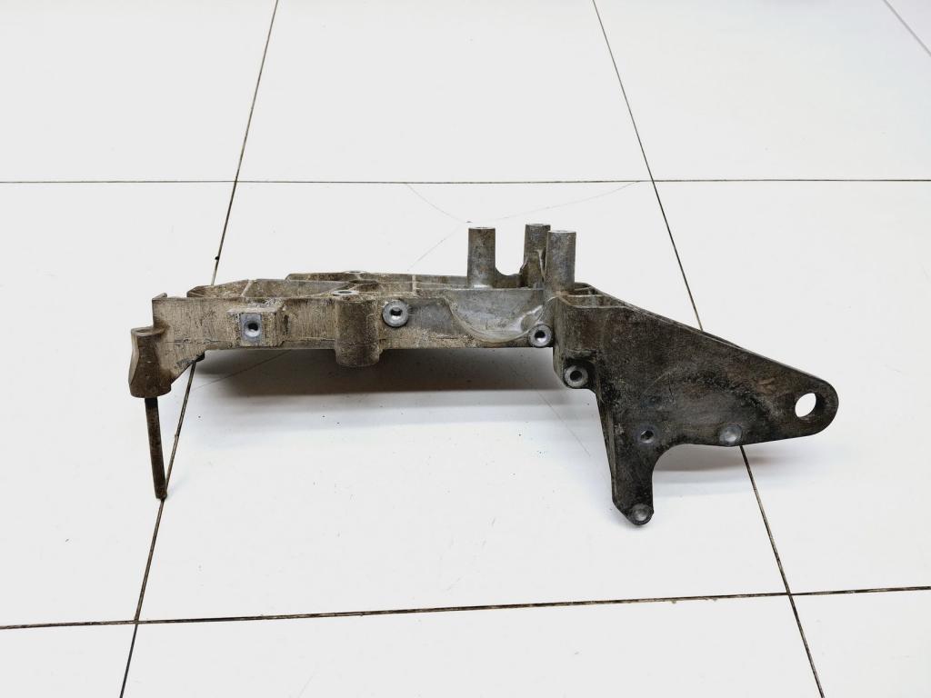 Кронштейн генератора, 1000 рублей, Пермь