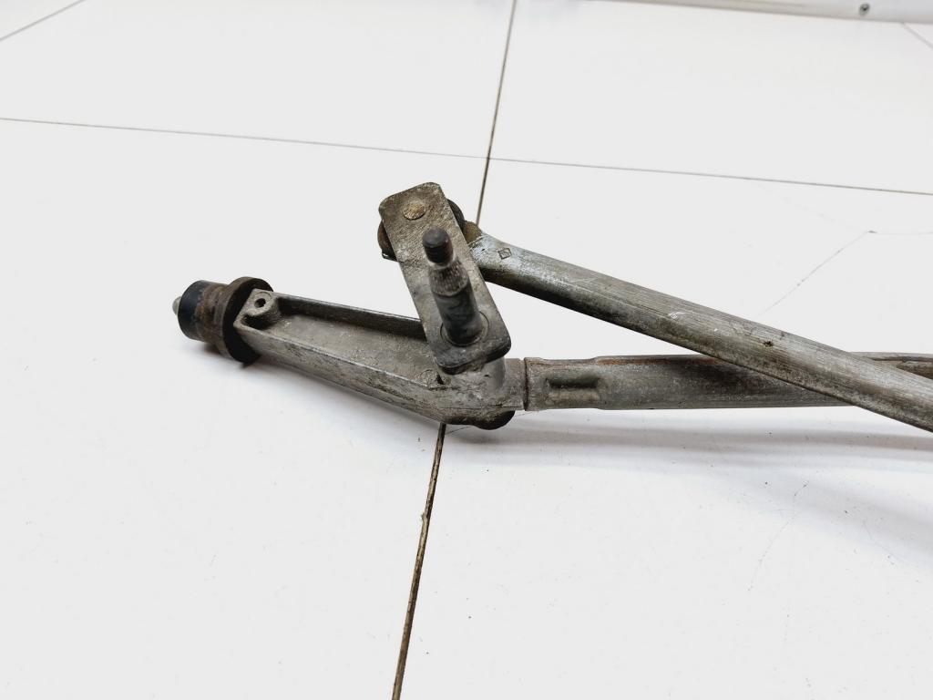 Трапеция дворников, 2000 рублей, Пермь