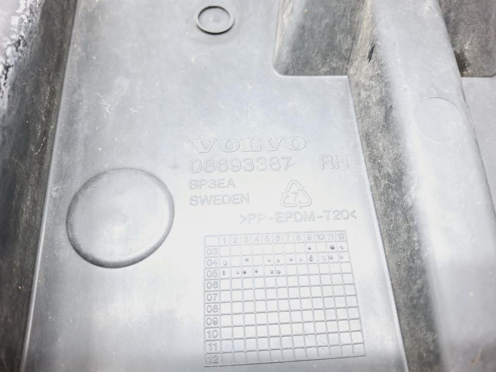 Кронштейн заднего бампера правый, 800 рублей, Пермь