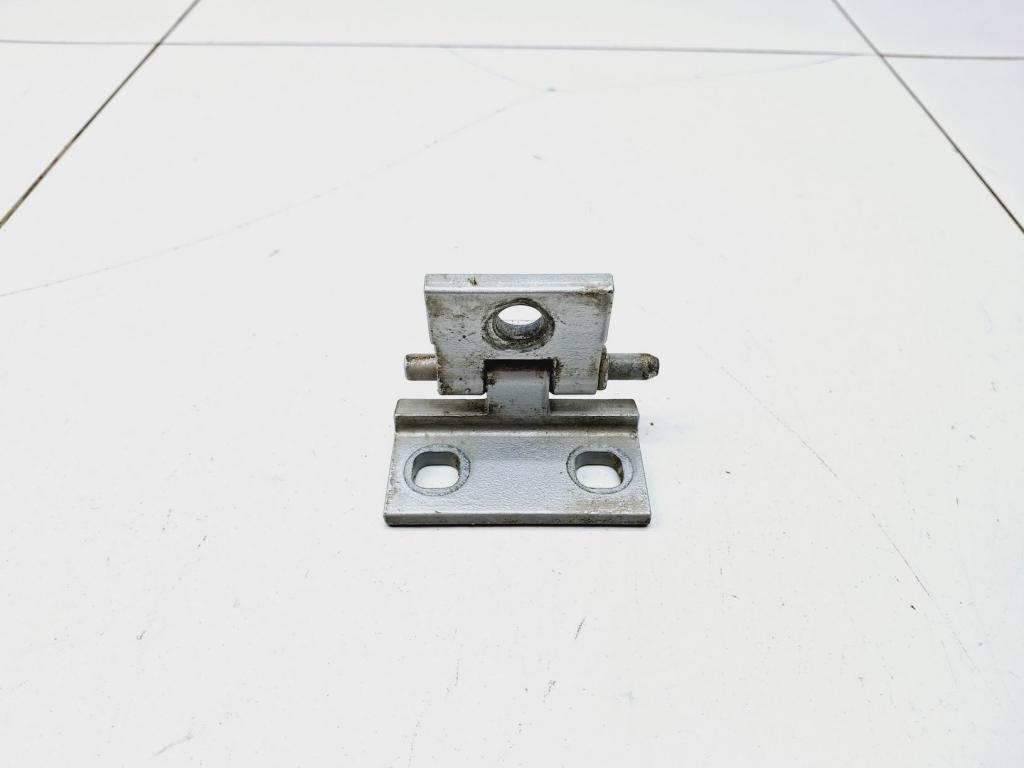 Петля двери задней левой нижняя, 500 рублей, Пермь