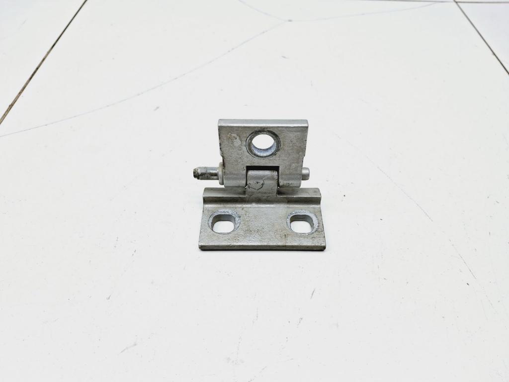 Петля двери передней правой верхняя, 500 рублей, Пермь