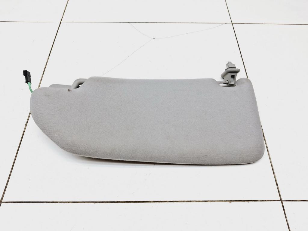 Козырек солнцезащитный правый, 1000 рублей, Пермь