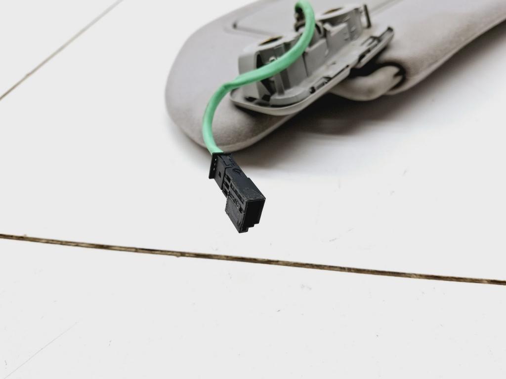 Козырек солнцезащитный правый, 1000 рублей, Пермь