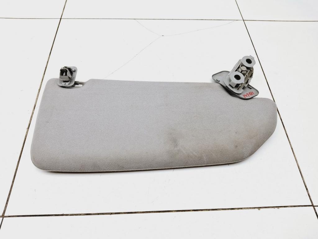 Козырек солнцезащитный левый, 1000 рублей, Пермь