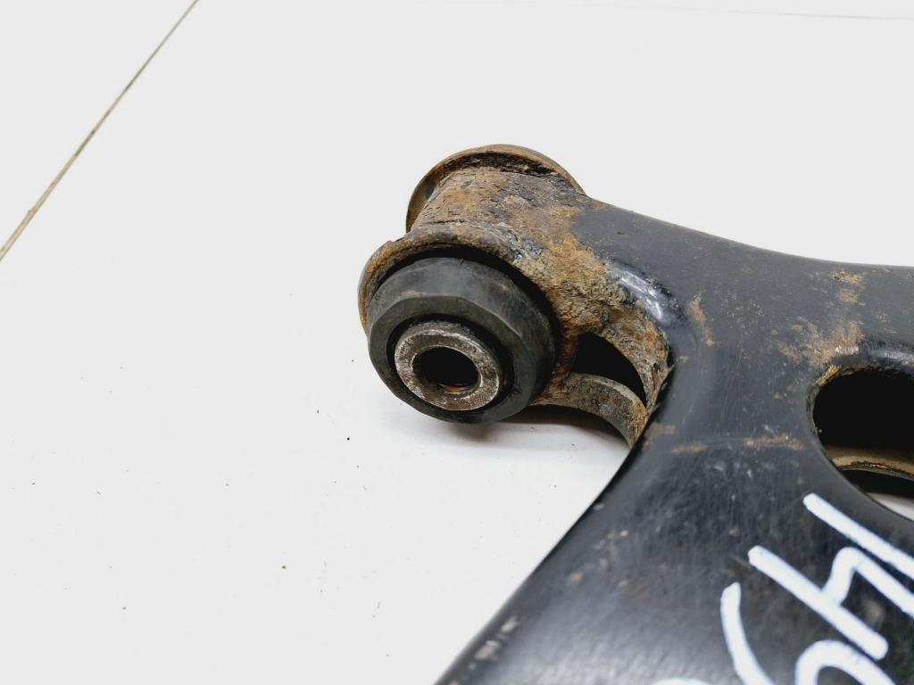 Рычаг передний правый, 2000 рублей, Пермь