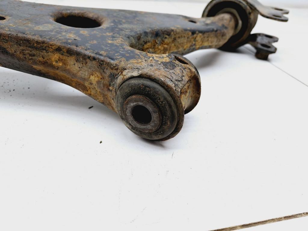 Рычаг передний левый, 2000 рублей, Пермь