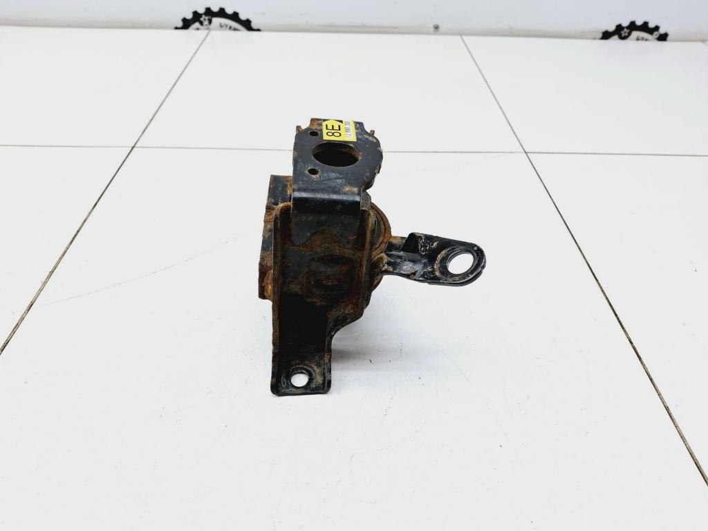 Опора двигателя правая, 4000 рублей, Пермь