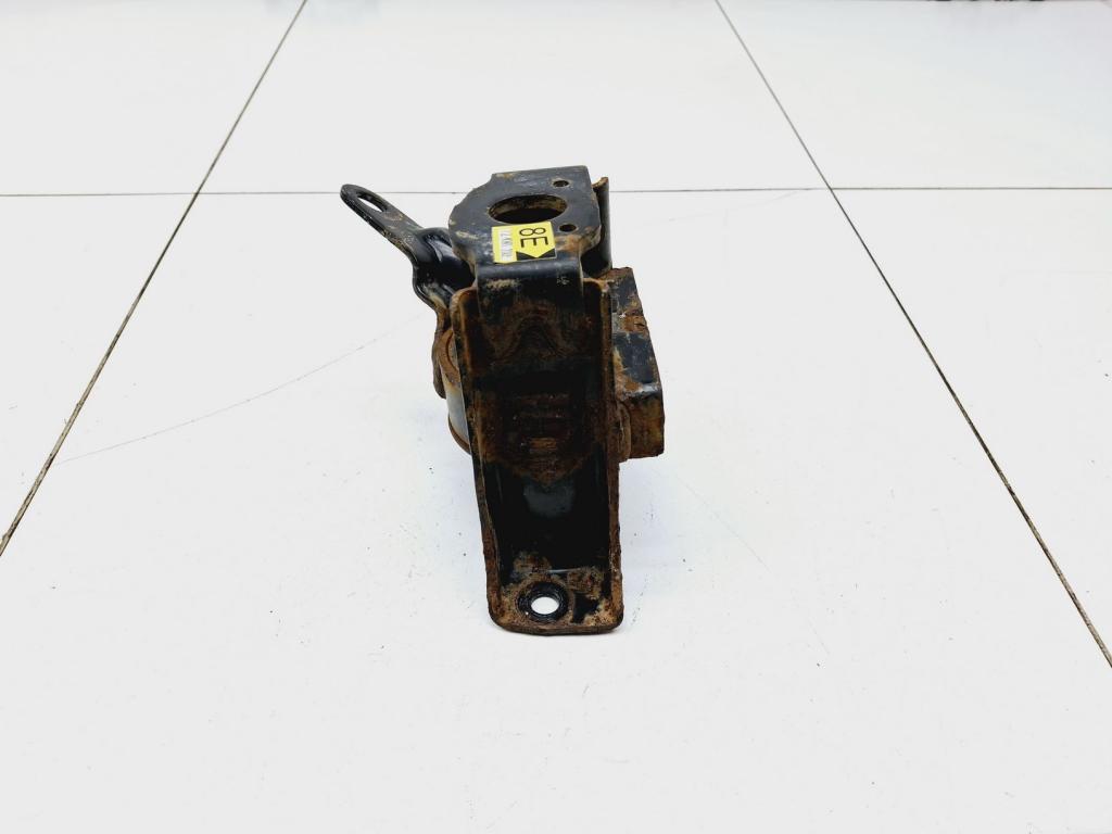 Опора двигателя правая, 4000 рублей, Пермь