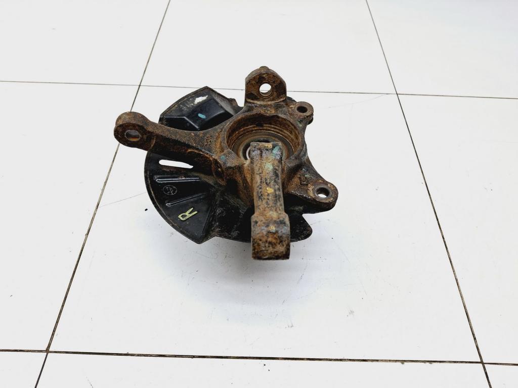 Кулак поворотный передний правый, 15000 рублей, Пермь