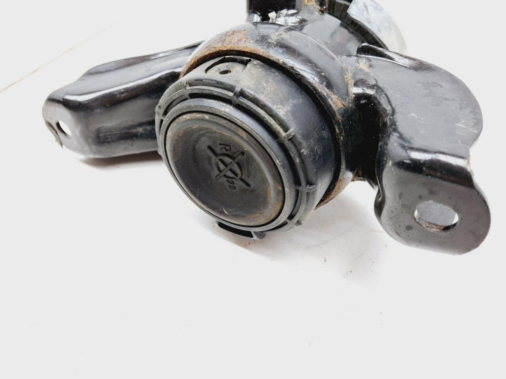 Опора двигателя правая, 6000 рублей, Пермь