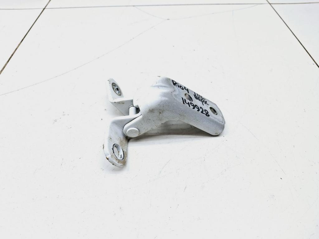 Петля двери передней левой верхняя, 2000 рублей, Пермь