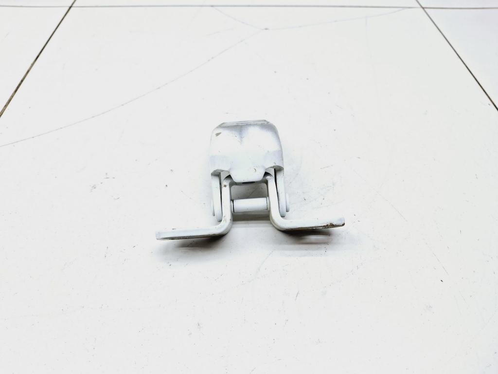 Петля двери передней левой верхняя, 2000 рублей, Пермь