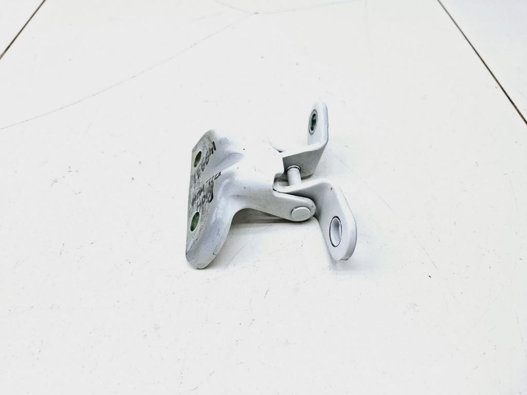 Петля двери передней левой нижняя, 2000 рублей, Пермь