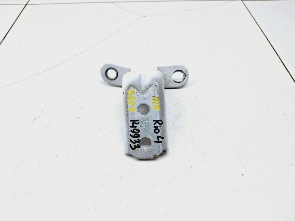 Петля двери передней правой верхняя, 2000 рублей, Пермь