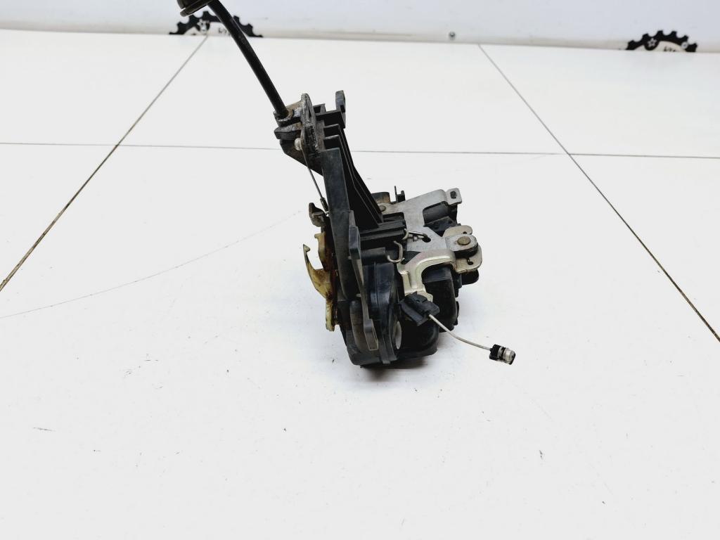 Замок двери передней правой, 2000 рублей, Пермь