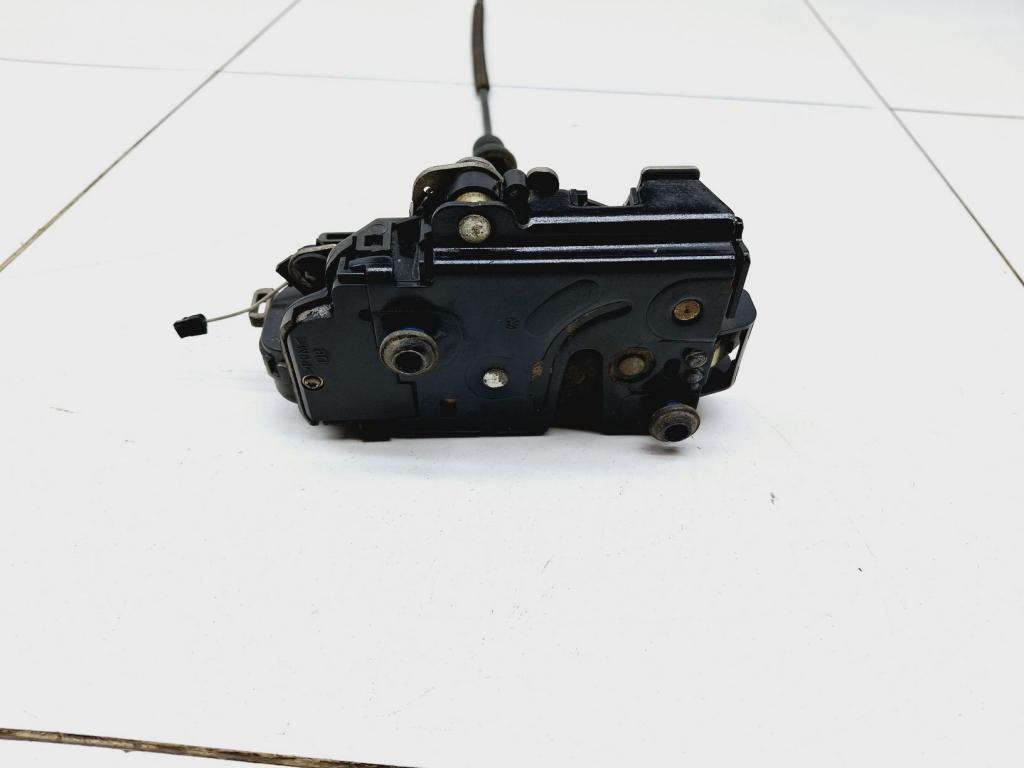 Замок двери передней правой, 2000 рублей, Пермь