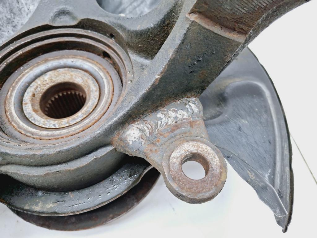 Кулак поворотный передний левый, 3000 рублей, Пермь