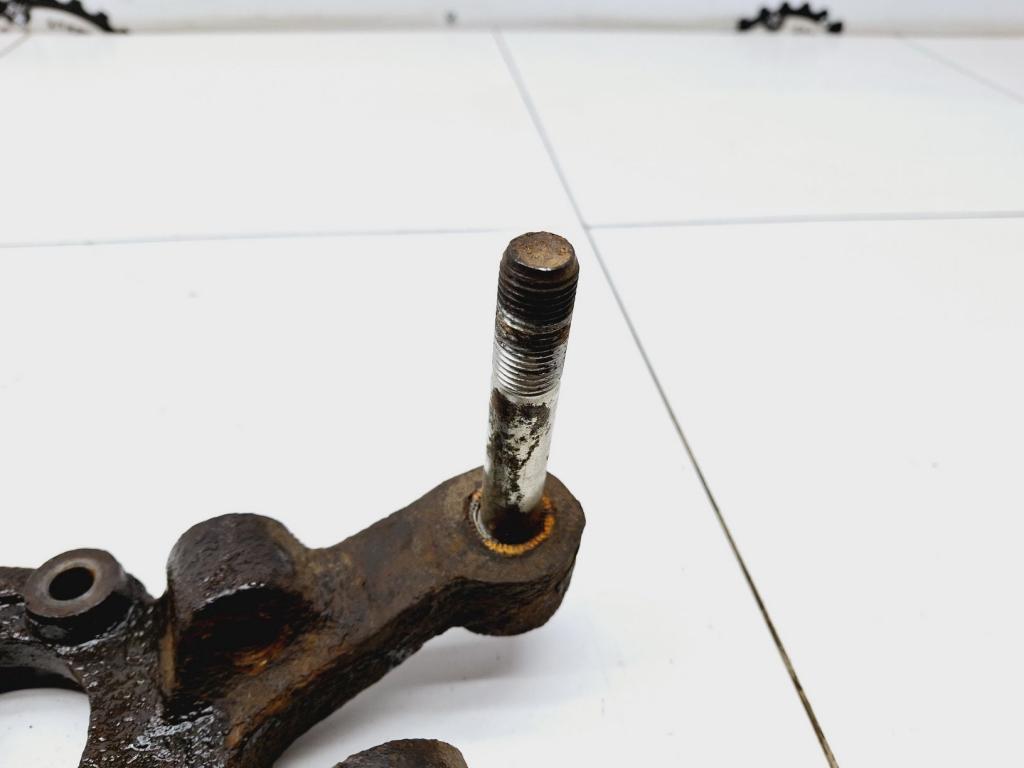 Кулак поворотный задний левый, 1000 рублей, Пермь