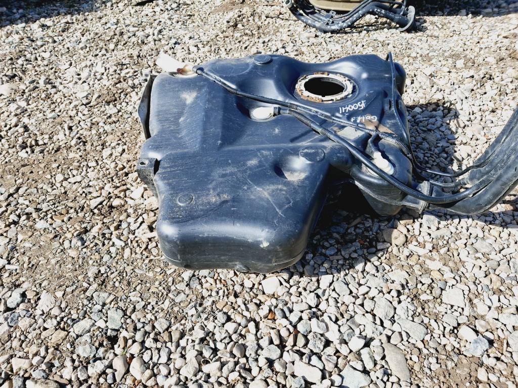 Бак топливный, 2000 рублей, Пермь