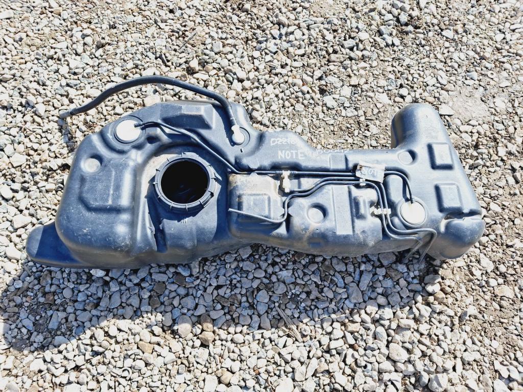 Бак топливный, 2500 рублей, Пермь