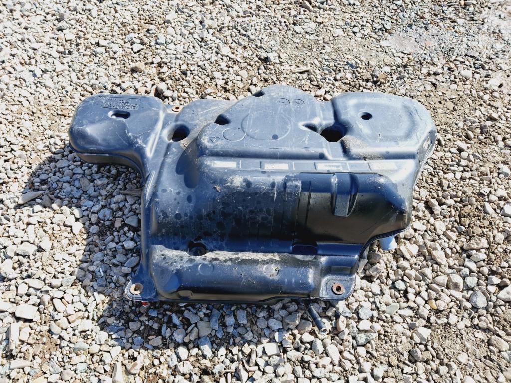 Бак топливный, 2500 рублей, Пермь