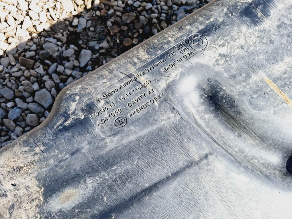 Бак топливный, 9000 рублей, Пермь