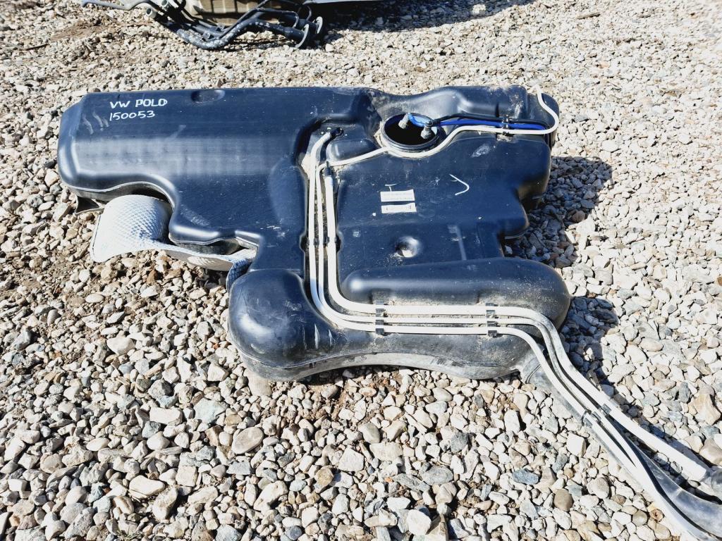 Бак топливный, 2000 рублей, Пермь