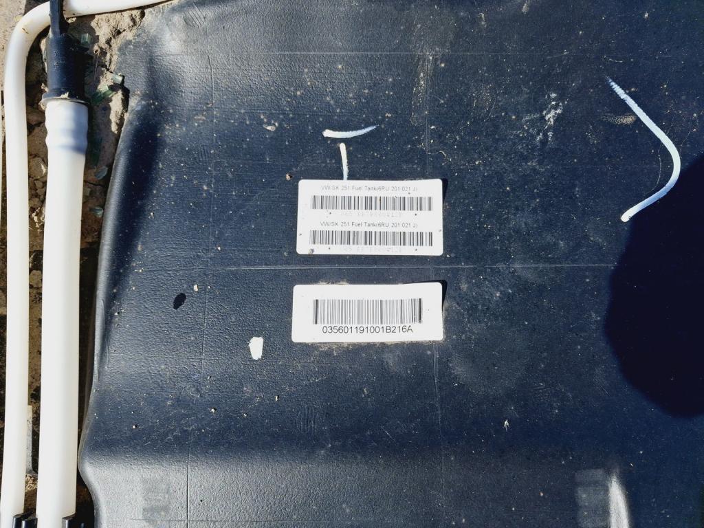 Бак топливный, 2000 рублей, Пермь