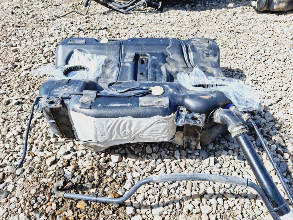 Бак топливный, 2500 рублей, Пермь