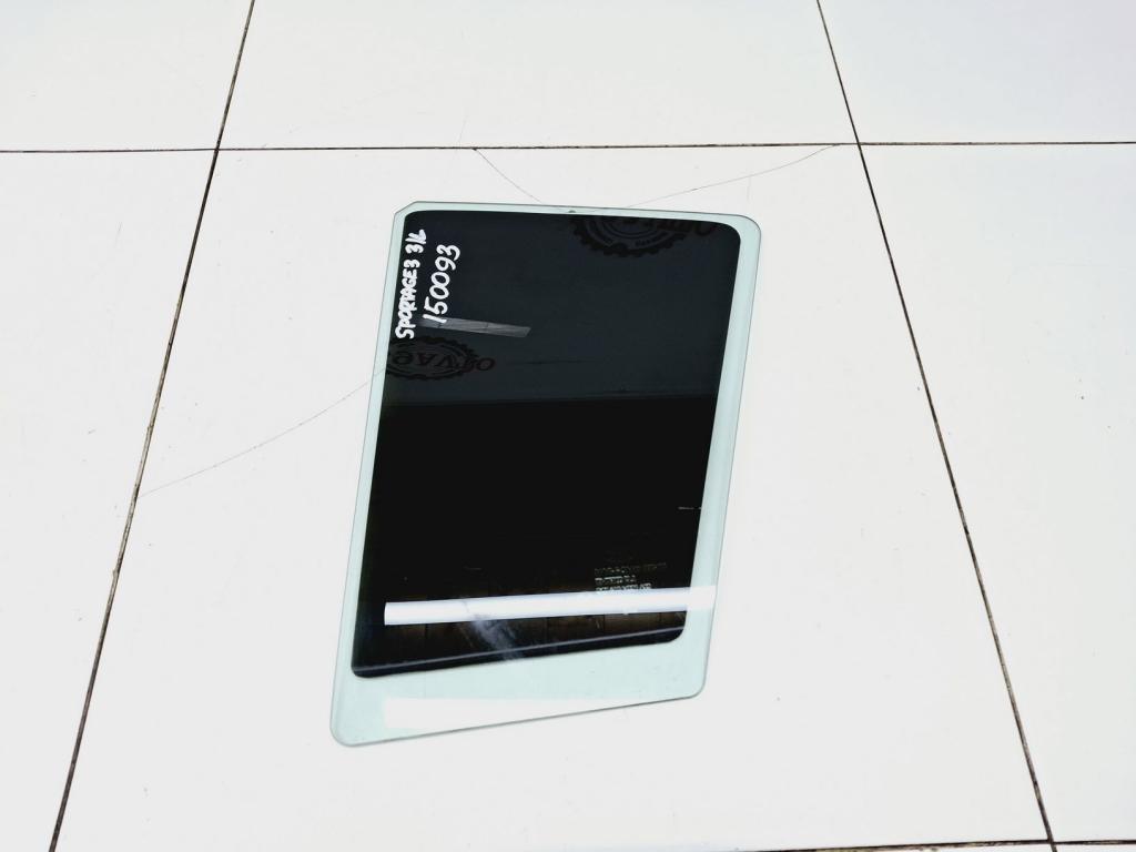 Стекло двери задней левой форточка, 1000 рублей, Пермь