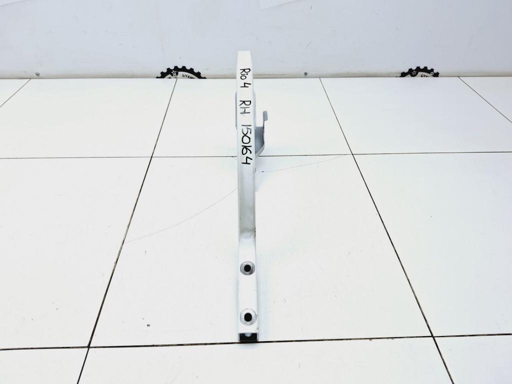 Петля крышки багажника, 2500 рублей, Пермь