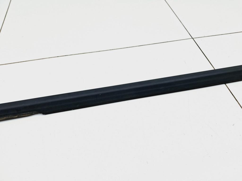 Накладка стекла переднего левого, 3000 рублей, Пермь