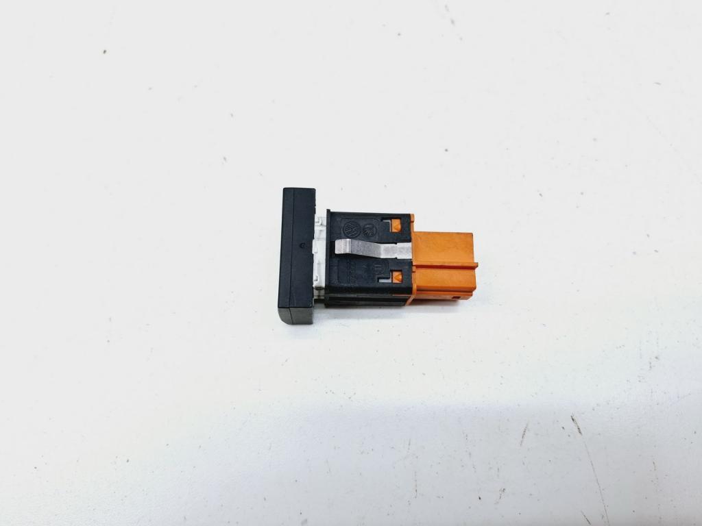 Кнопка обогрева заднего стекла, 500 рублей, Пермь