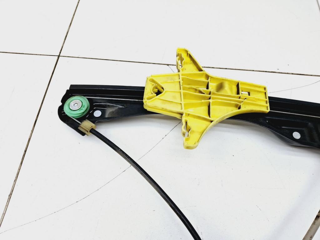 Стеклоподъемник задний левый, 1000 рублей, Пермь