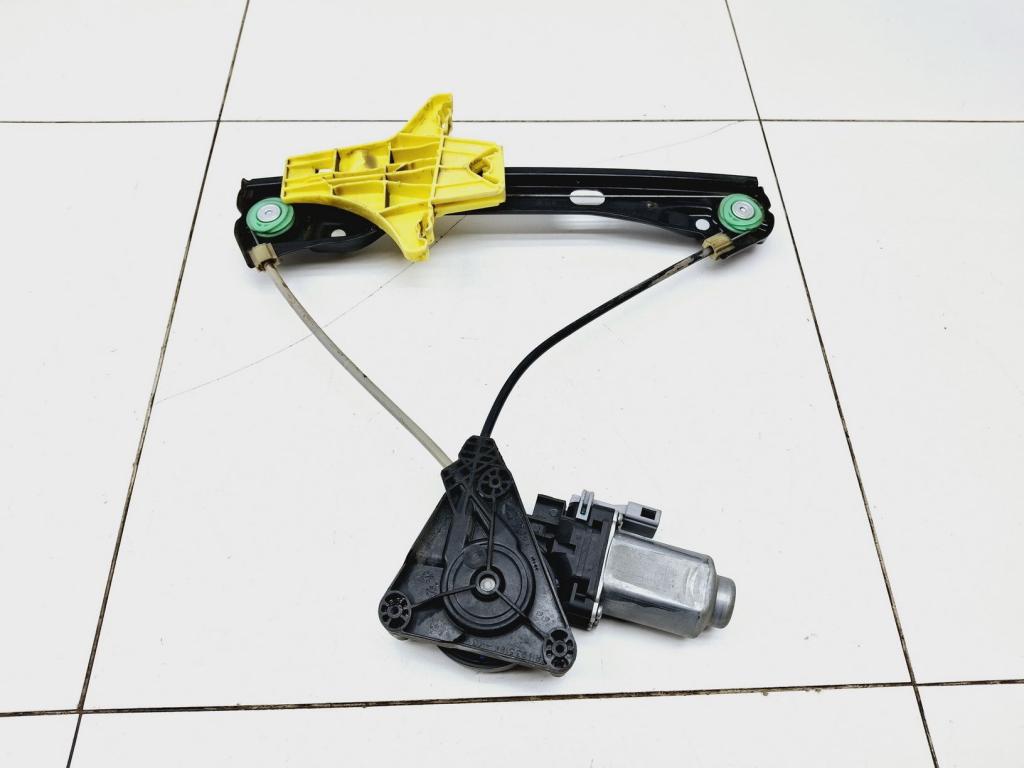 Стеклоподъемник задний правый, 1000 рублей, Пермь