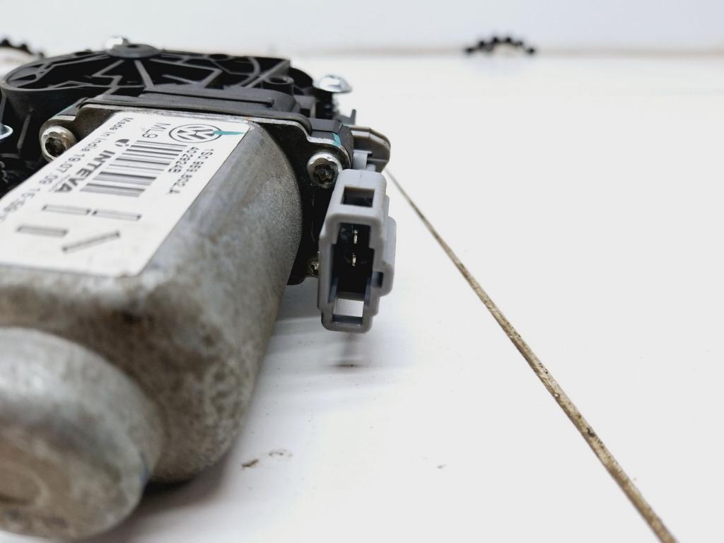 Стеклоподъемник передний правый, 3000 рублей, Пермь